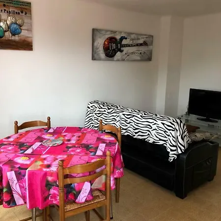 F4 Apartment